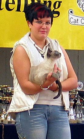 Loona beim Best Variety